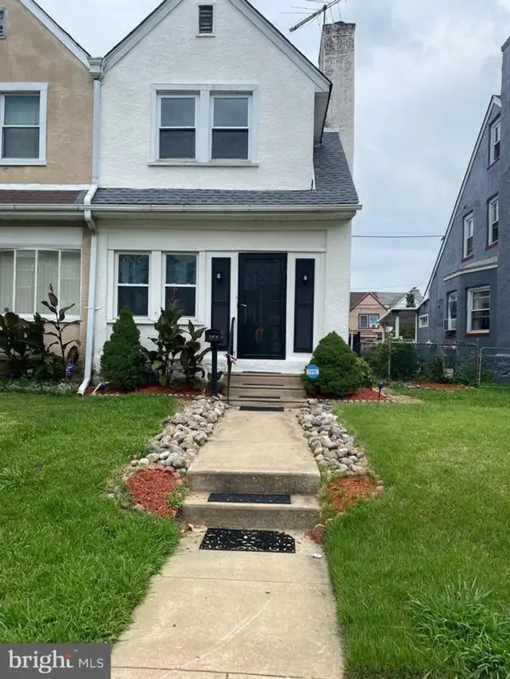 209 N Wycombe Ave, LANSDOWNE