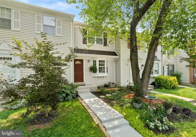 23 Dulany Ct, Sterling