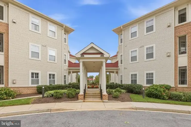 2120 Ganton Green #d-103, Woodstock