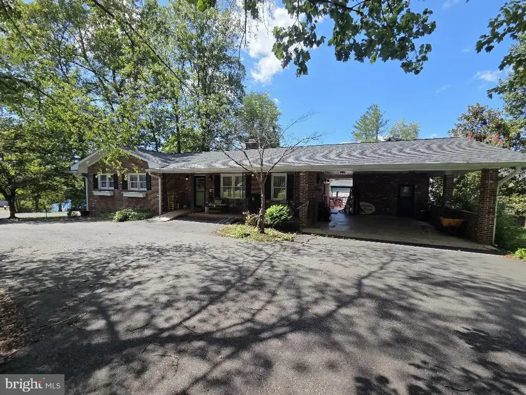 3201 Lakeview Pkwy, LOCUST GROVE