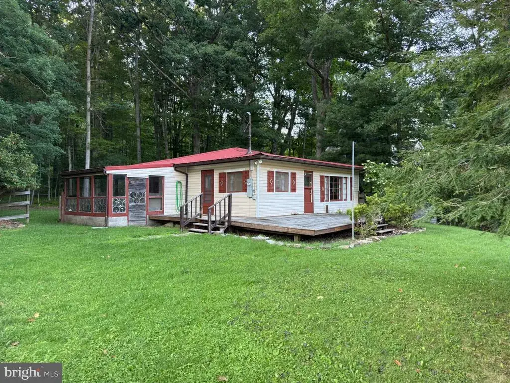 337 Brant Rd, SWANTON