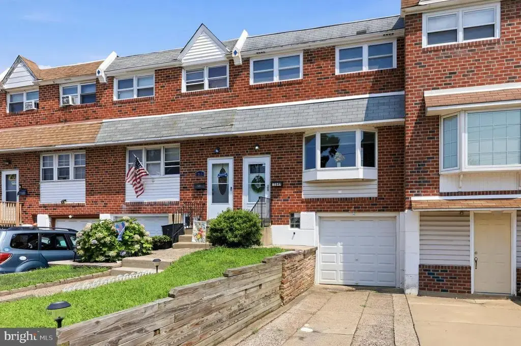 12649 Biscayne Dr, PHILADELPHIA