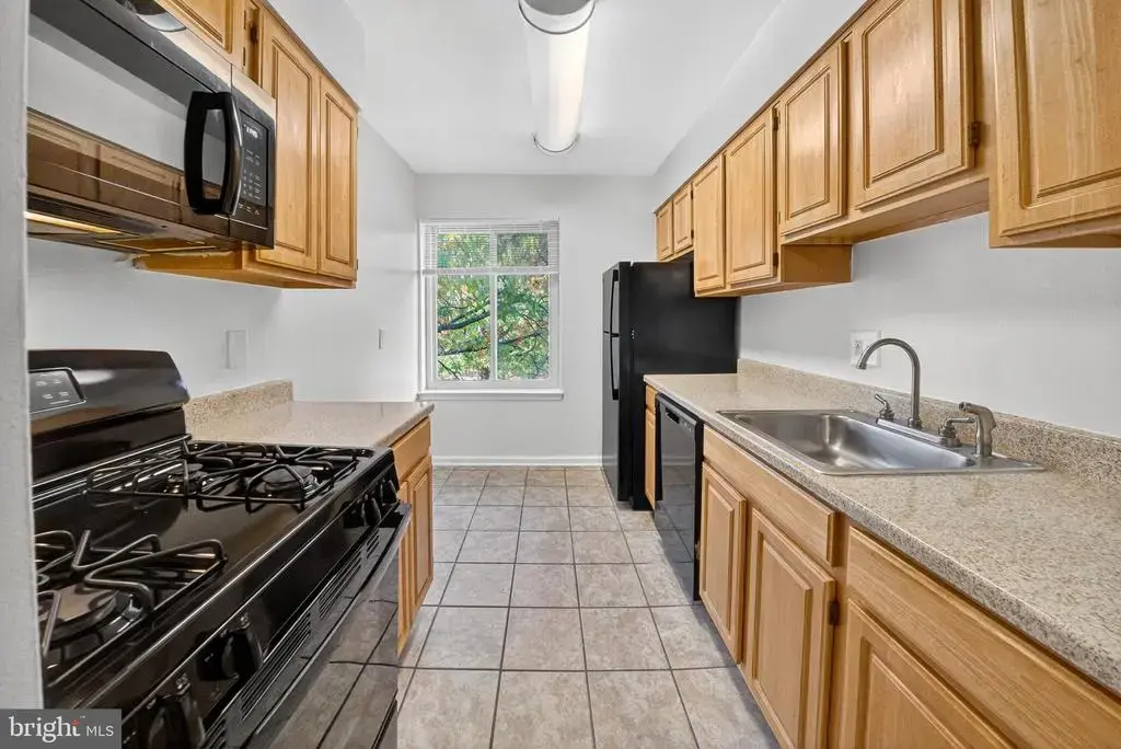 400 Taylor St Ne #p33, WASHINGTON