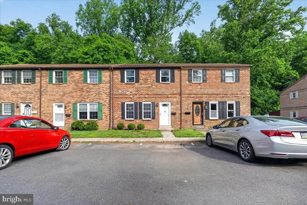 61 Constitution Ave, DOYLESTOWN
