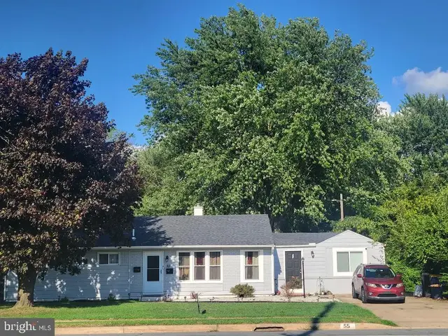 55 Mckee Rd, Dover