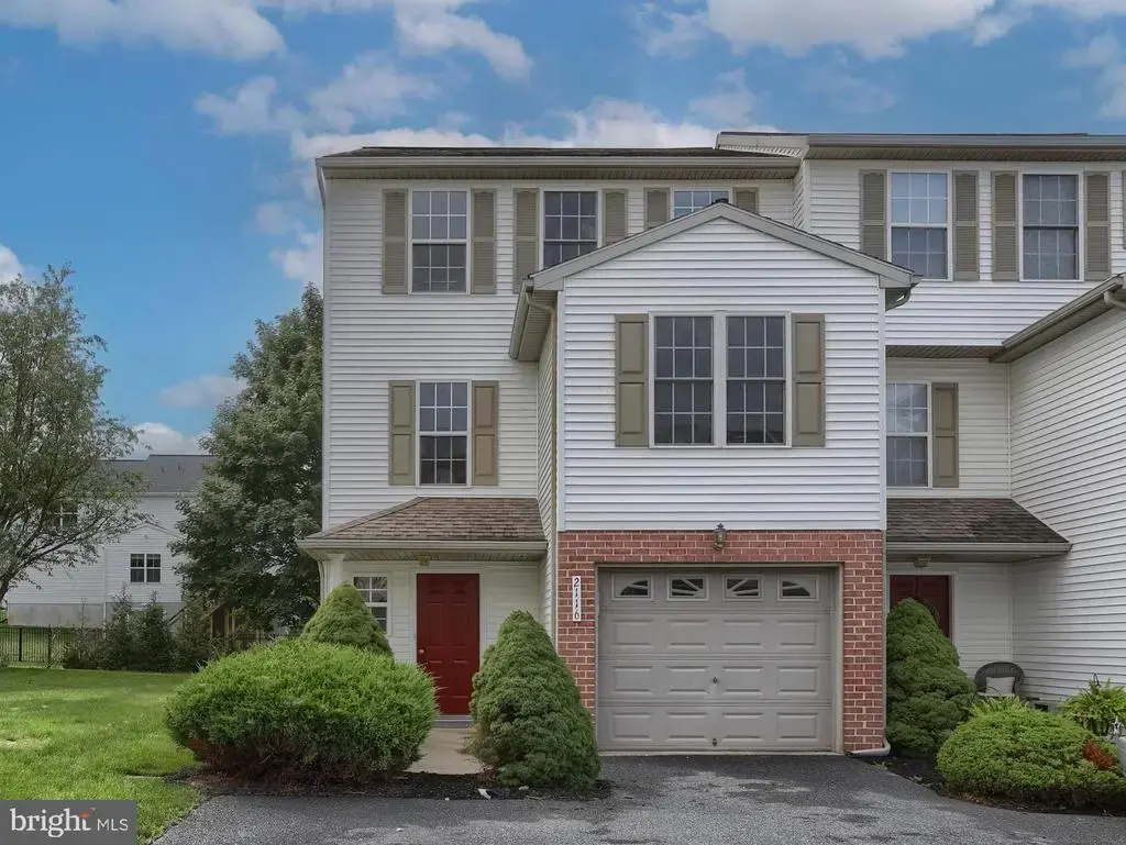 2116 Autumn Ct, LEBANON
