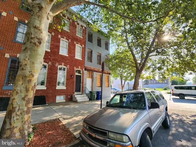 1300 Hollins St, Baltimore