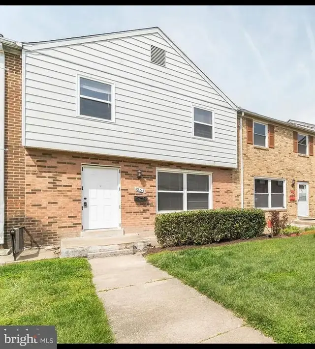1865 Addison Rd S, District Heights