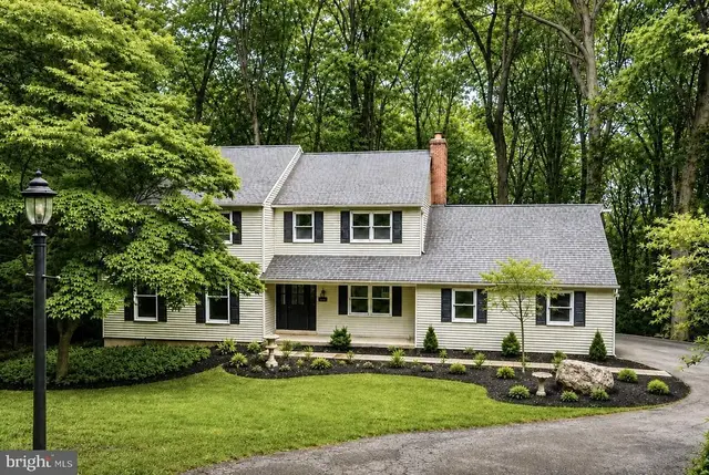 1038 Edgewood Chase, Glen Mills