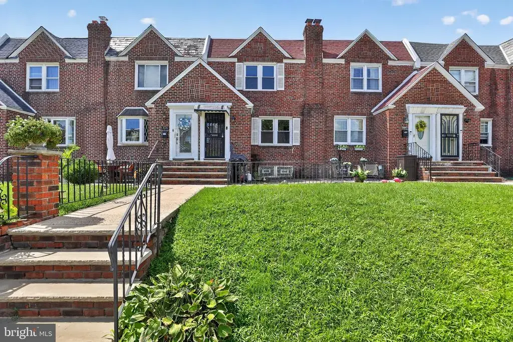 8238 Fayette St, PHILADELPHIA