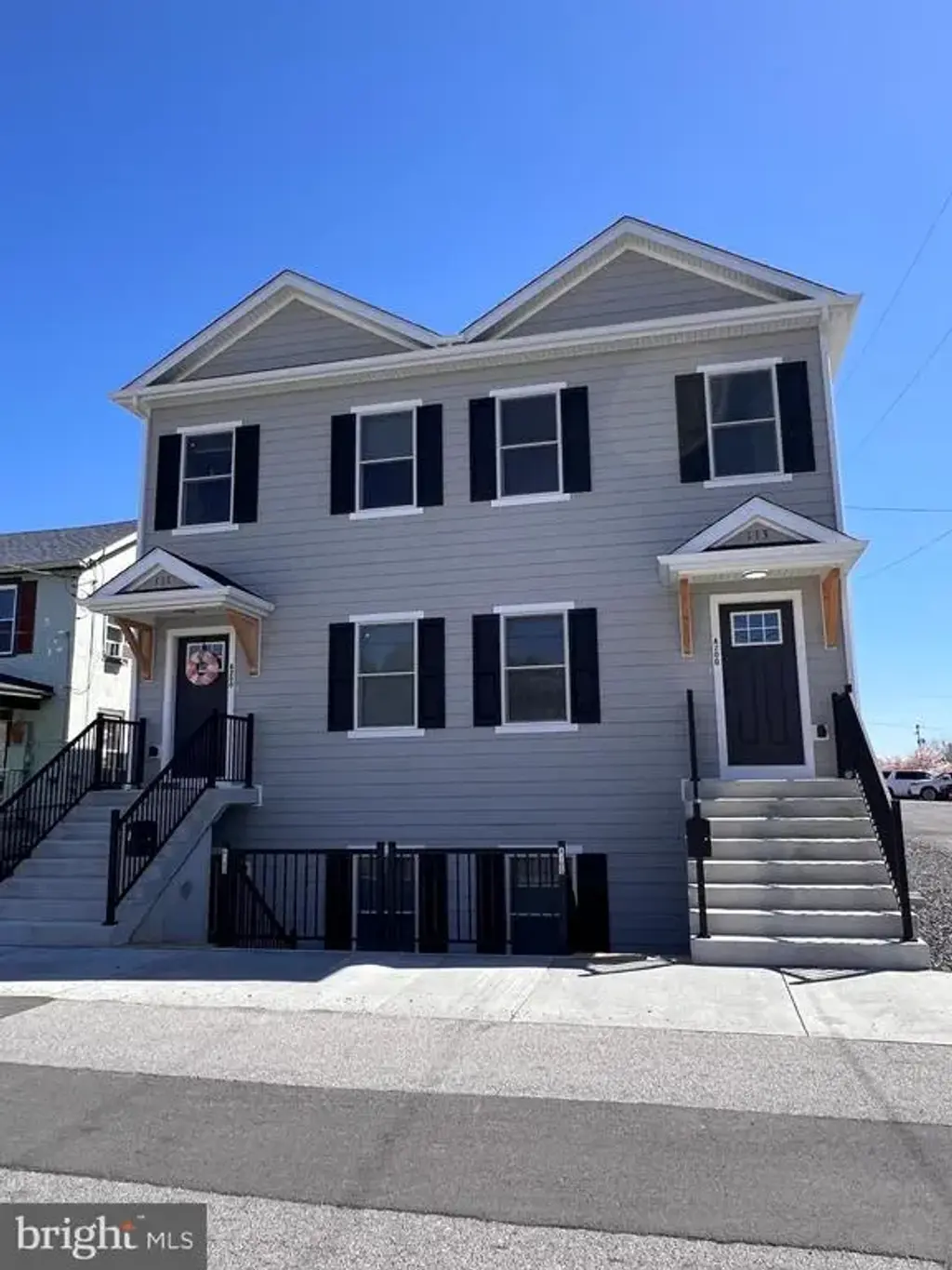 113 West North St #100, CHARLES TOWN