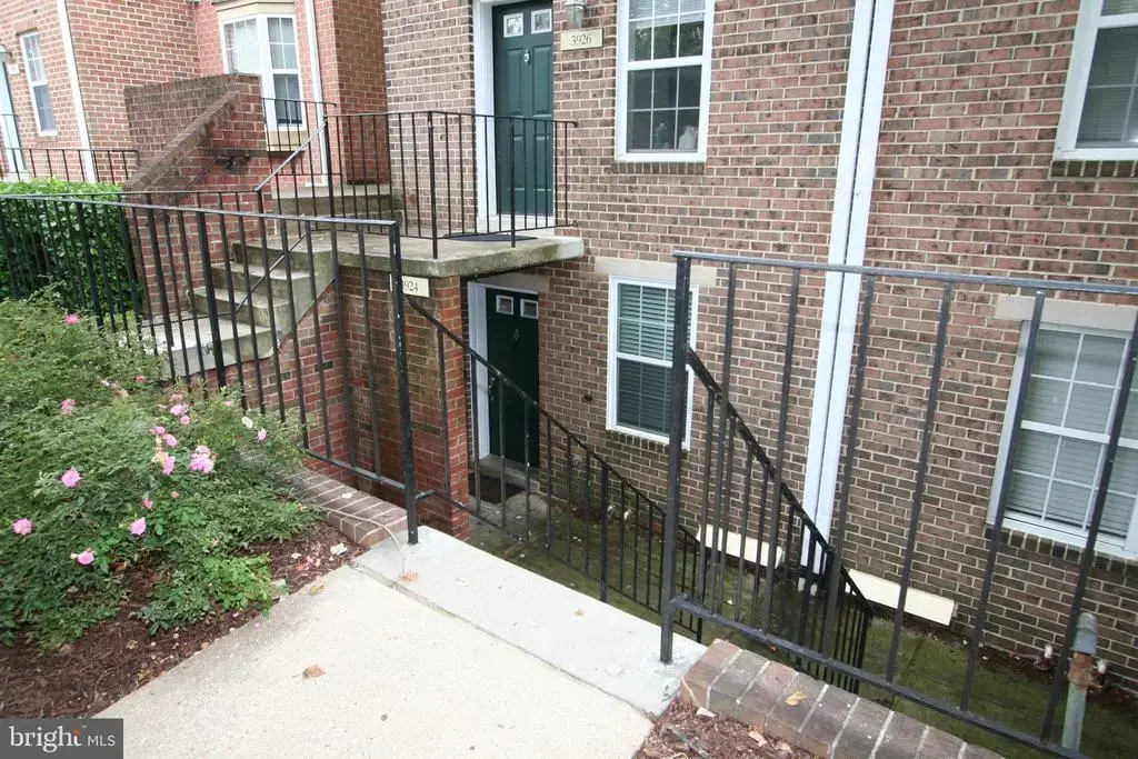 3924 Chesterwood Dr #3924, SILVER SPRING
