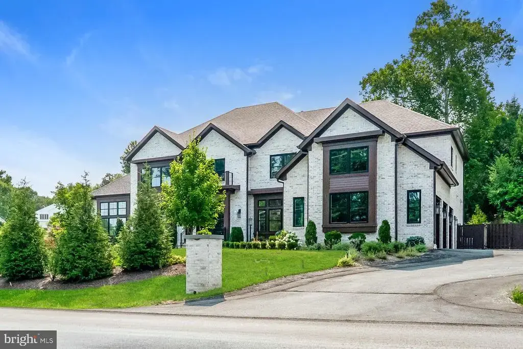 1339 Beulah Rd, VIENNA