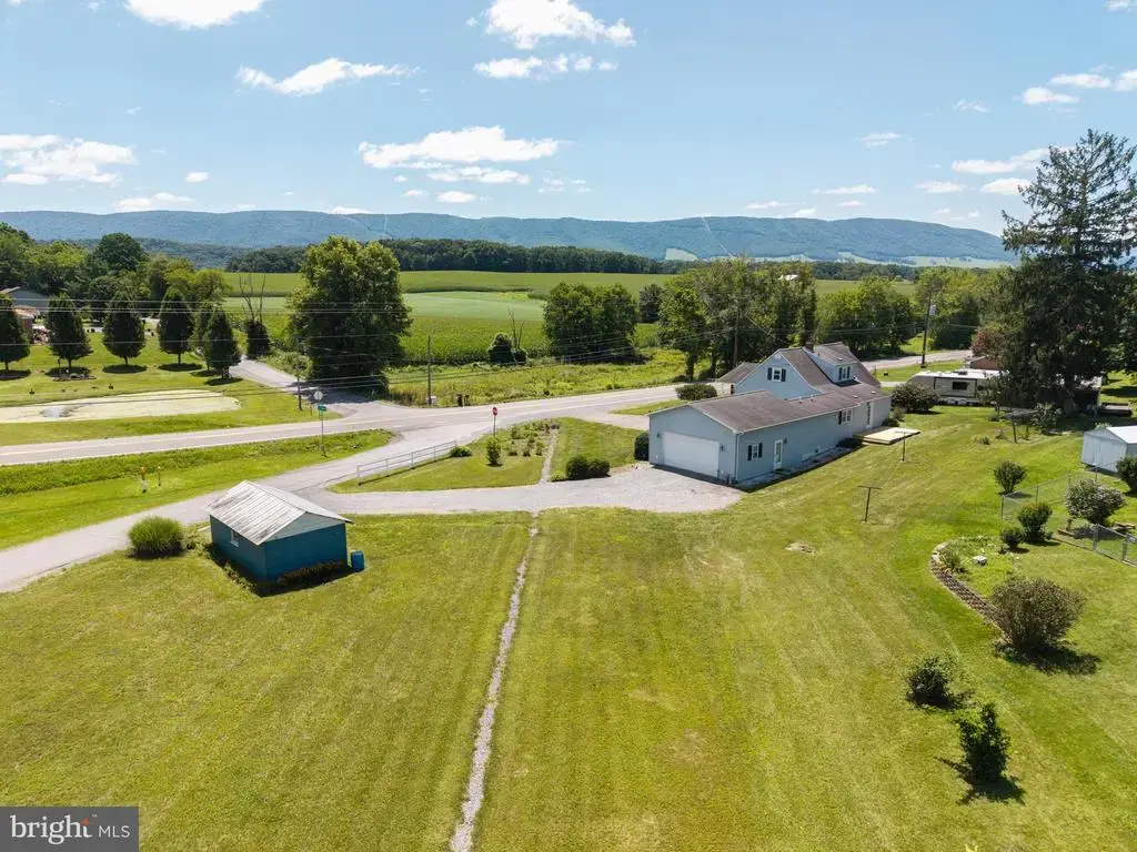 2305 Ballard Red Sulphur Pkwy, PETERSTOWN
