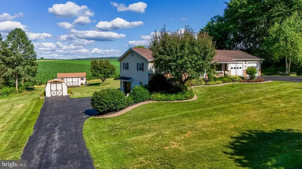 80 Johns Way, HONEY BROOK
