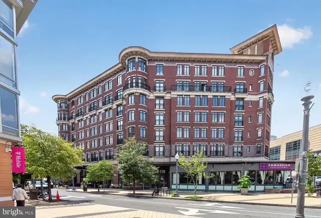 1390 Kenyon St Nw #103, Washington