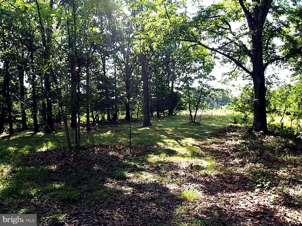 105 Ridgemont Rd, MIDDLETOWN