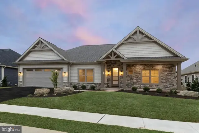 8 Jackson Ct, Mechanicsburg