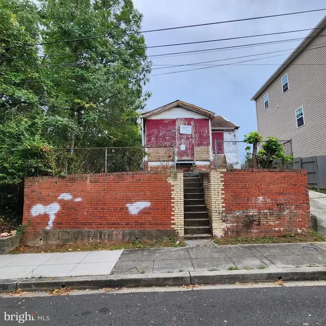 4953 D St Se, Washington