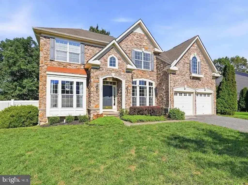 301 Danville Dr, WILLIAMSTOWN