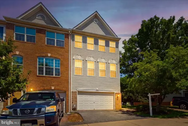 21760 Brondesbury Park Ter, Sterling