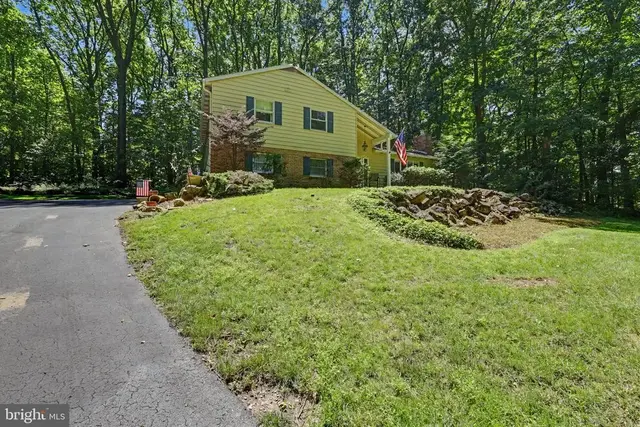 1040 Soffa Rd, East Greenville