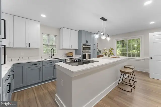 3211 Barnes Spring Ter, Midlothian