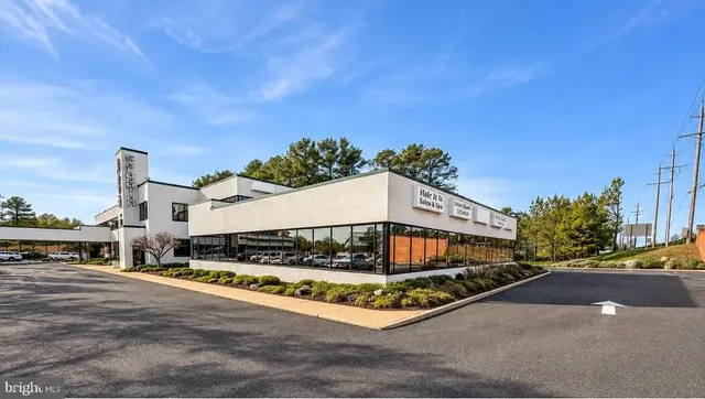 22335 Exploration Dr #1000, Lexington Park