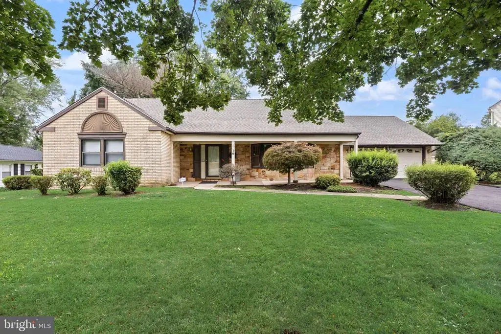 10 Traynor Ln, WILLINGBORO