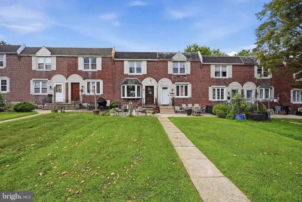1118 Tremont Dr, GLENOLDEN