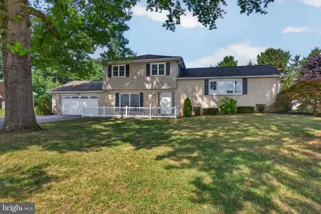 3580 Board Rd, York