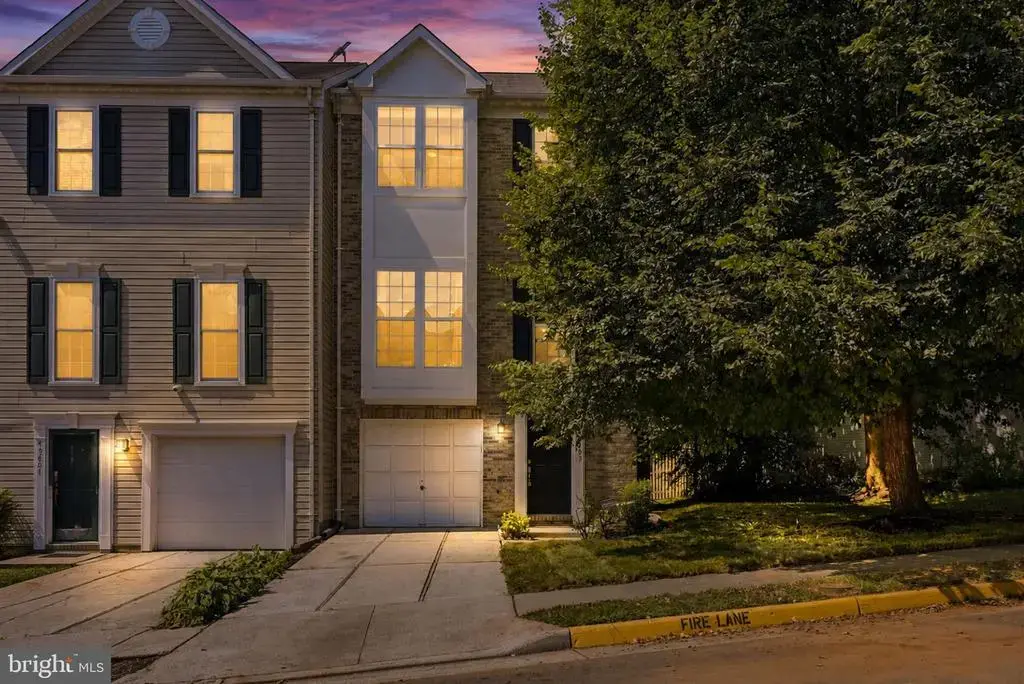 45605 Iron Horse Ter, STERLING
