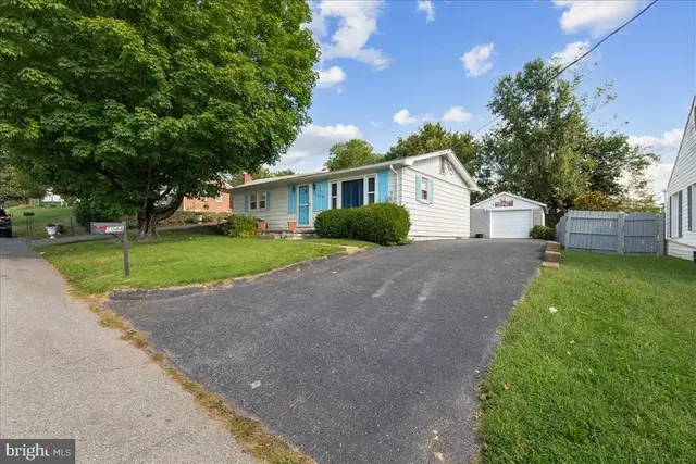 1044 Mount Aetna Rd, Hagerstown