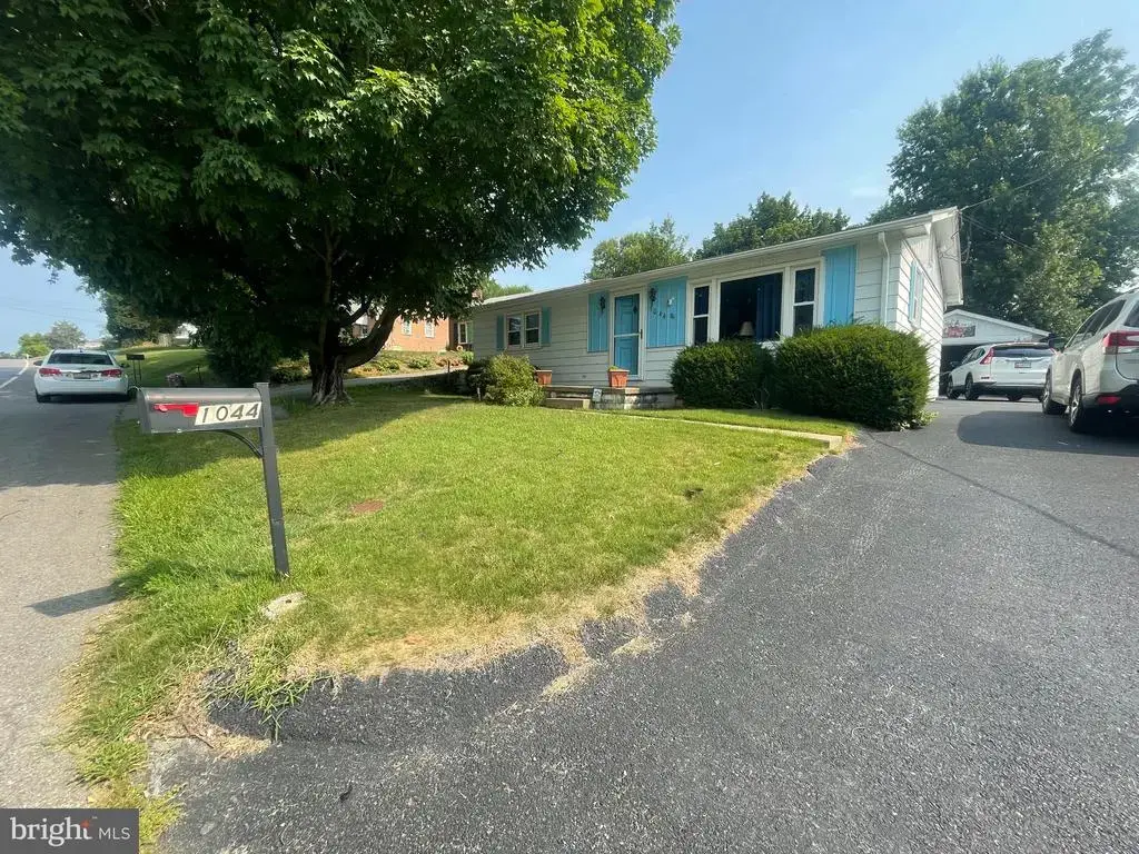 1044 Mount Aetna Rd, HAGERSTOWN