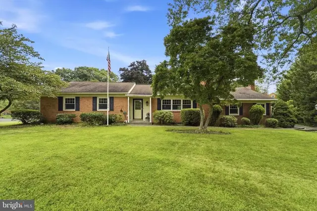 337 Kenilworth Ln, Lower Gwynedd
