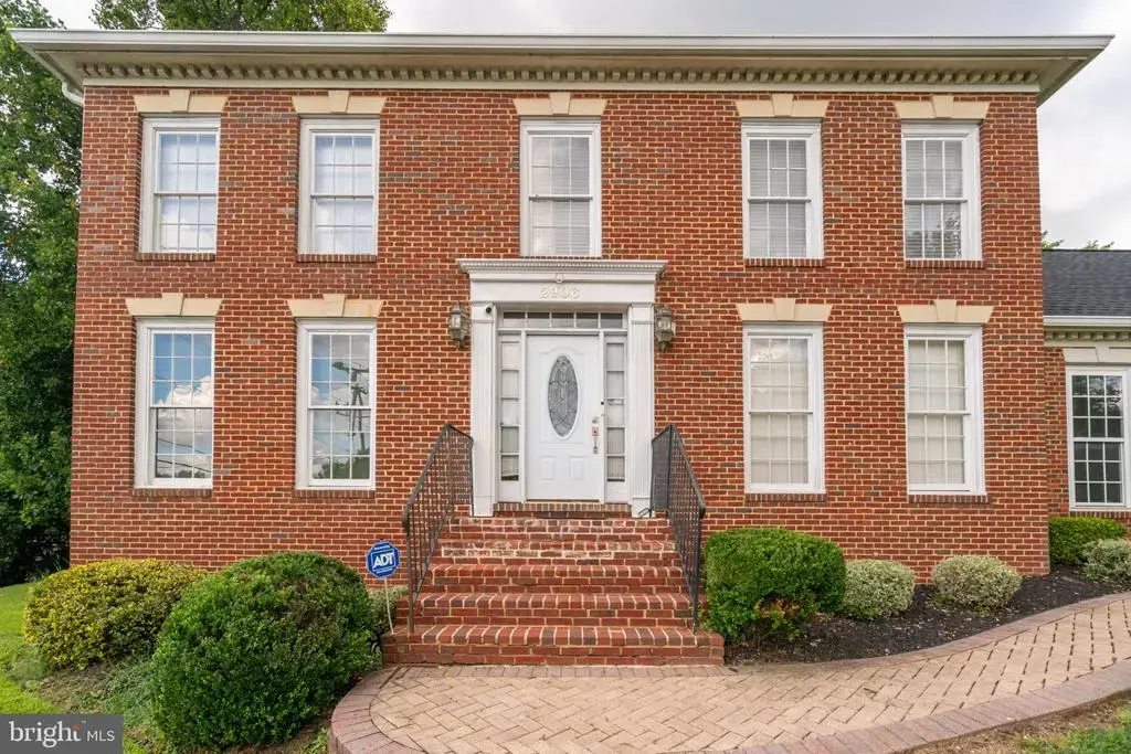 2906 Cedar Ln, VIENNA