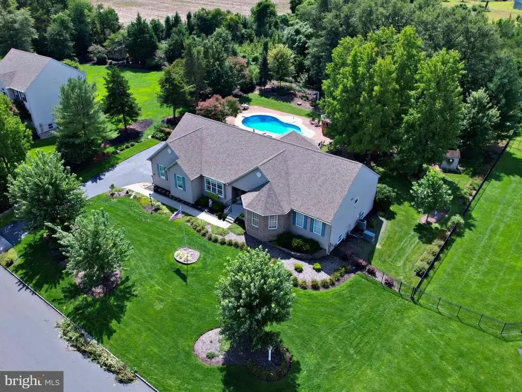 15 Skyline Cir, SEWELL