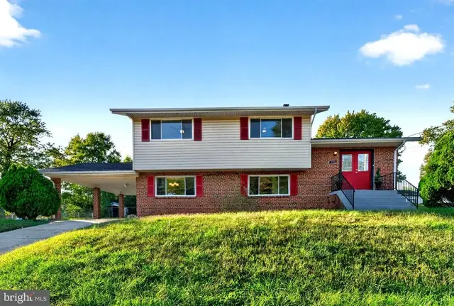 7311 Wessex Dr, Temple Hills