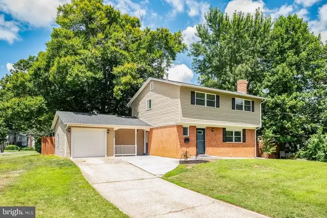 5520 Southampton Dr, Springfield