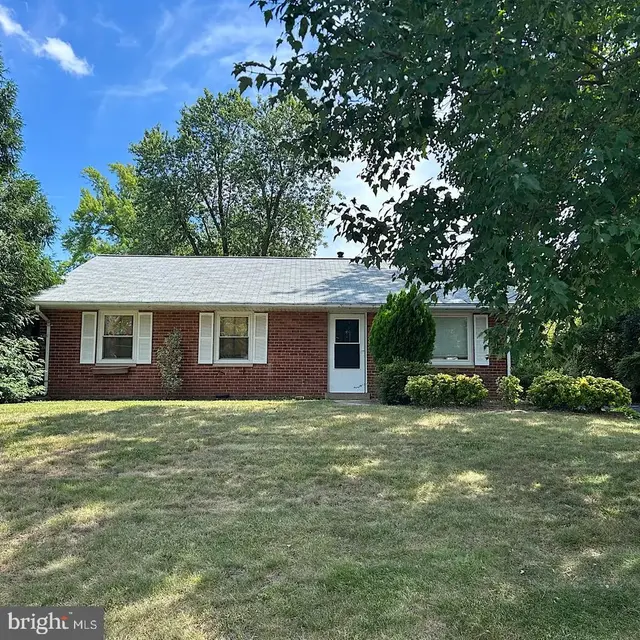 6211 Everglades, Alexandria