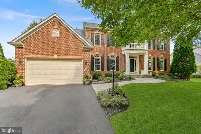 21476 Glebe View Dr, Broadlands