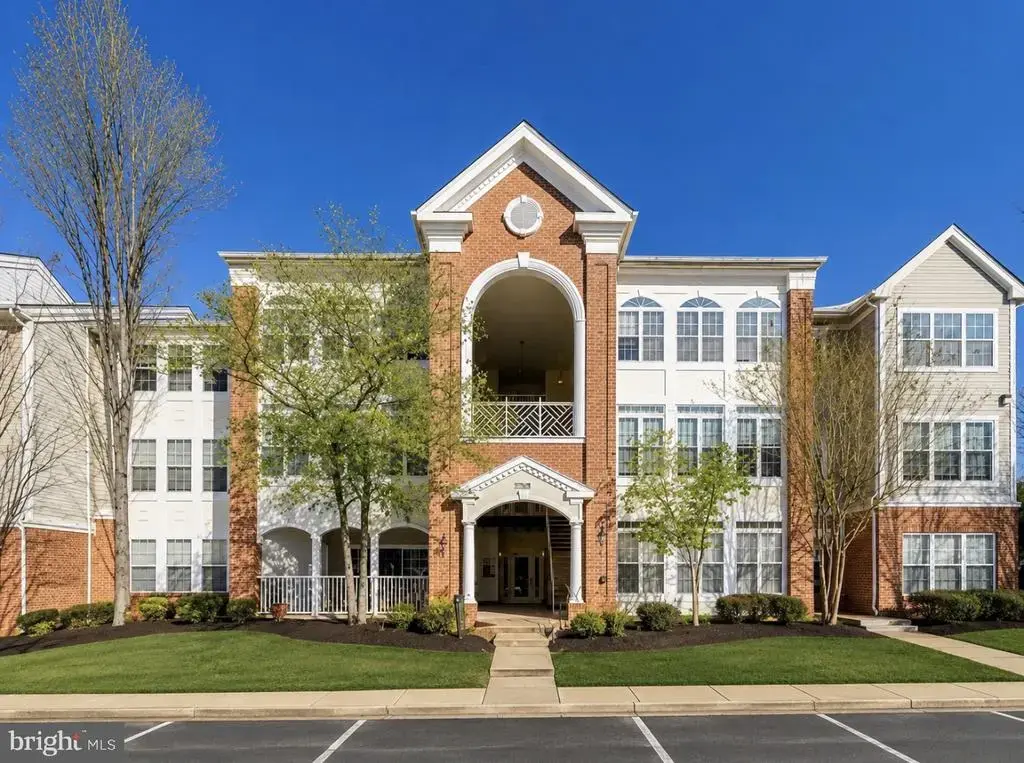 7710 Haynes Point Way #l, ALEXANDRIA