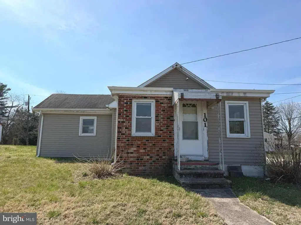 101 Hillside Ave, FREDERICA