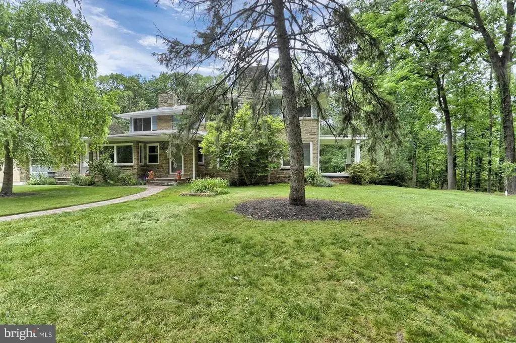175 Pickett Rd, DOVER