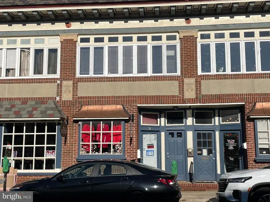581 Haddon Ave, COLLINGSWOOD