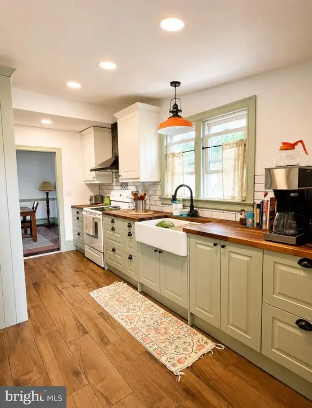 319 Crown Point Rd, WEST DEPTFORD