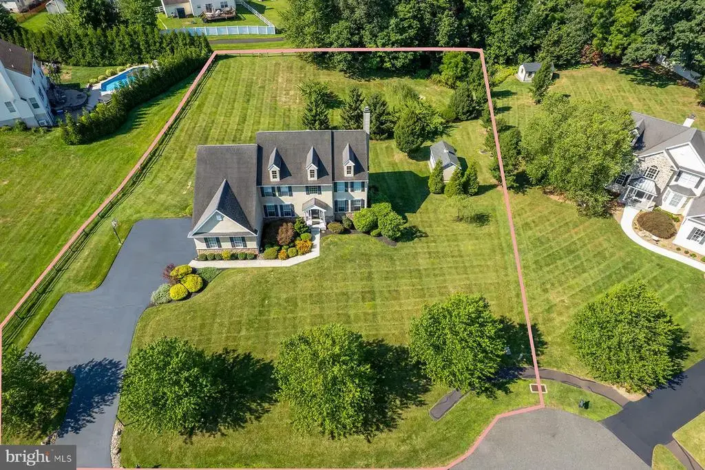 962 Hampton Rd, COLLEGEVILLE