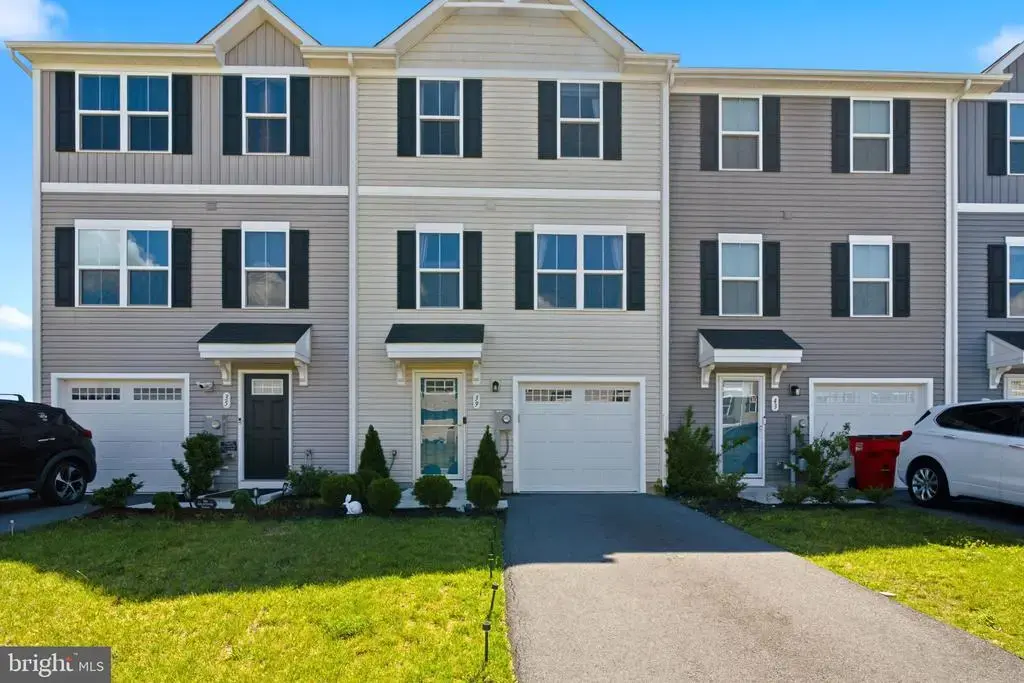 39 Ogunquit Dr, MARTINSBURG