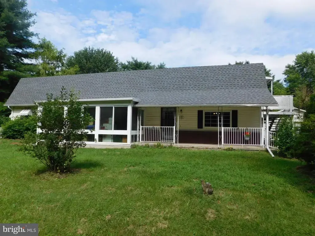 1043 Locke Mills Road, MILROY