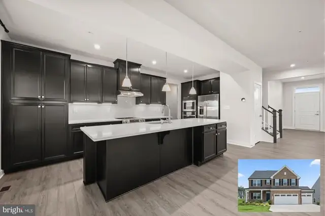 800 Moore Gate Way, Bowie
